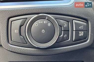 Внедорожник / Кроссовер Ford Edge 2022 в 