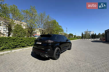Позашляховик / Кросовер Ford Edge 2017 в 