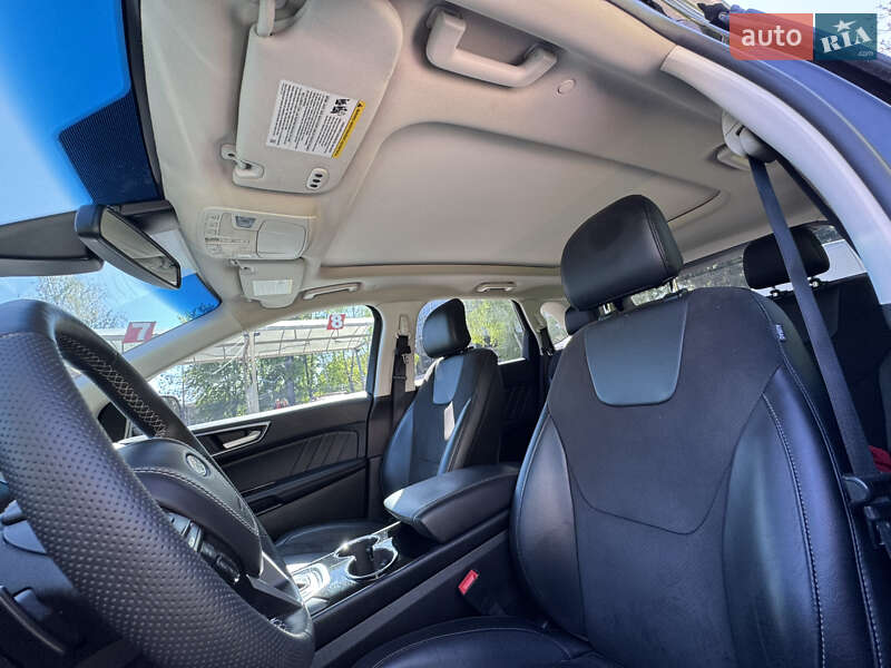 Внедорожник / Кроссовер Ford Edge 2017 в Черновцах