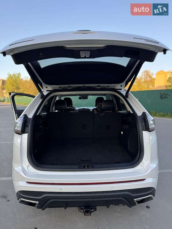 Внедорожник / Кроссовер Ford Edge 2015 в Ивано-Франковске