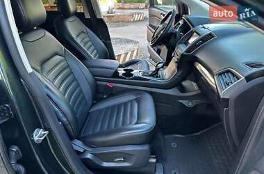 Внедорожник / Кроссовер Ford Edge 2015 в 