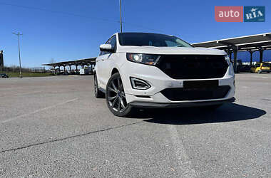 Внедорожник / Кроссовер Ford Edge 2016 в 