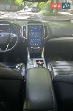 Внедорожник / Кроссовер Ford Edge 2021 в 