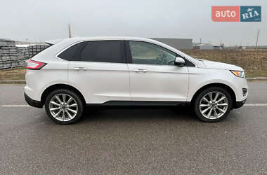 Внедорожник / Кроссовер Ford Edge 2018 в 