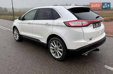 Внедорожник / Кроссовер Ford Edge 2018 в 
