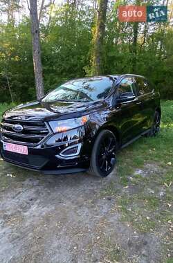 Внедорожник / Кроссовер Ford Edge 2018 в 