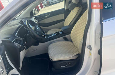 Внедорожник / Кроссовер Ford Edge 2015 в 