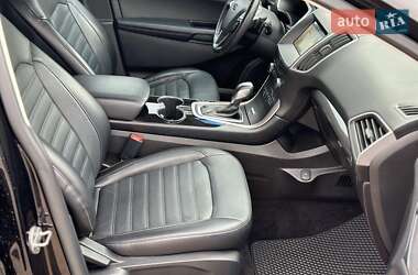 Внедорожник / Кроссовер Ford Edge 2017 в 