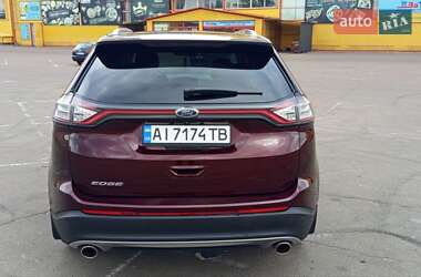 Позашляховик / Кросовер Ford Edge 2016 в 