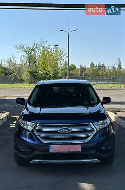 Позашляховик / Кросовер Ford Edge 2016 в 