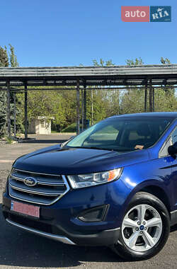 Позашляховик / Кросовер Ford Edge 2016 в 
