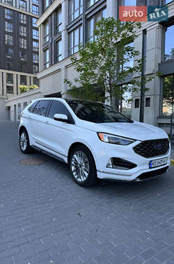 Позашляховик / Кросовер Ford Edge 2020 в 