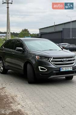 Внедорожник / Кроссовер Ford Edge 2018 в 