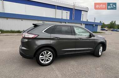 Внедорожник / Кроссовер Ford Edge 2017 в 