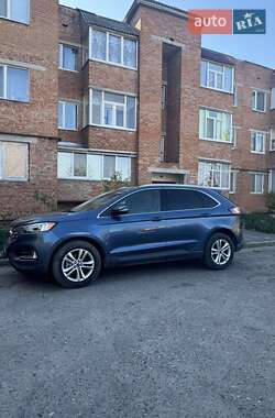 Внедорожник / Кроссовер Ford Edge 2019 в 