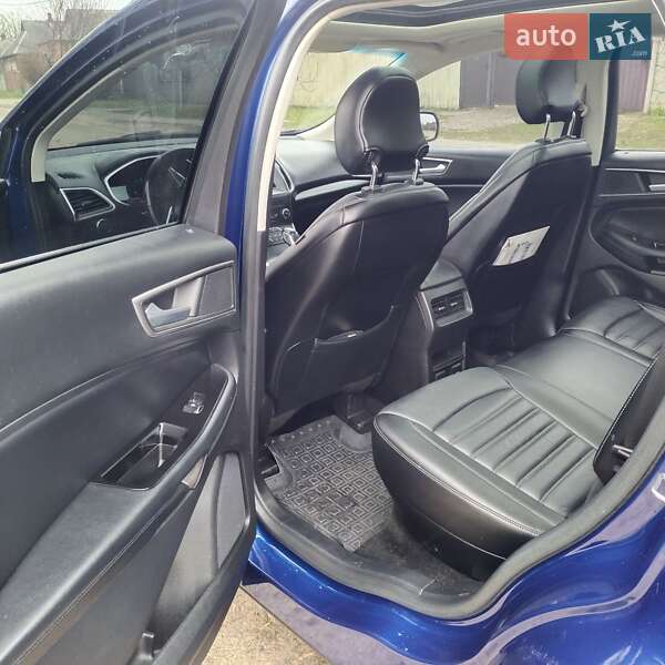 Внедорожник / Кроссовер Ford Edge 2015 в Глевахе