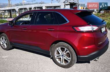 Внедорожник / Кроссовер Ford Edge 2017 в 