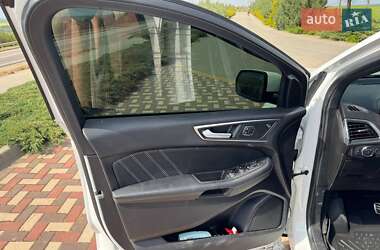 Внедорожник / Кроссовер Ford Edge 2021 в 
