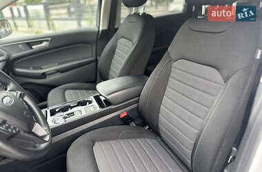 Внедорожник / Кроссовер Ford Edge 2020 в 