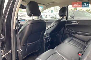 Внедорожник / Кроссовер Ford Edge 2019 в 