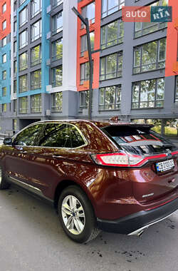 Внедорожник / Кроссовер Ford Edge 2016 в 