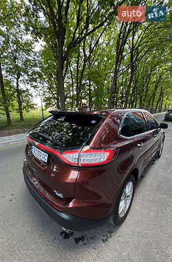 Внедорожник / Кроссовер Ford Edge 2016 в 
