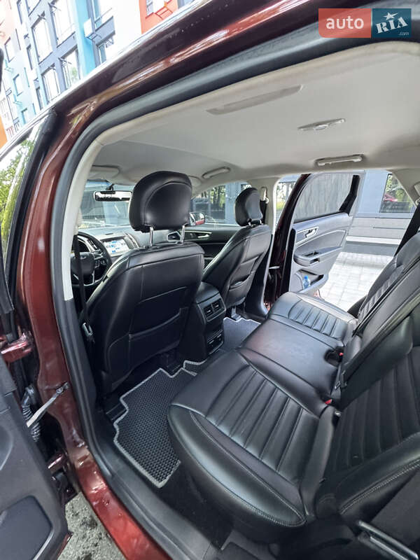 Внедорожник / Кроссовер Ford Edge 2016 в Чернигове