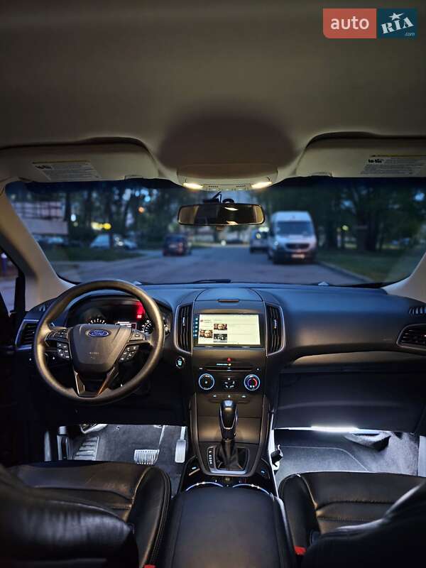 Внедорожник / Кроссовер Ford Edge 2016 в Черновцах