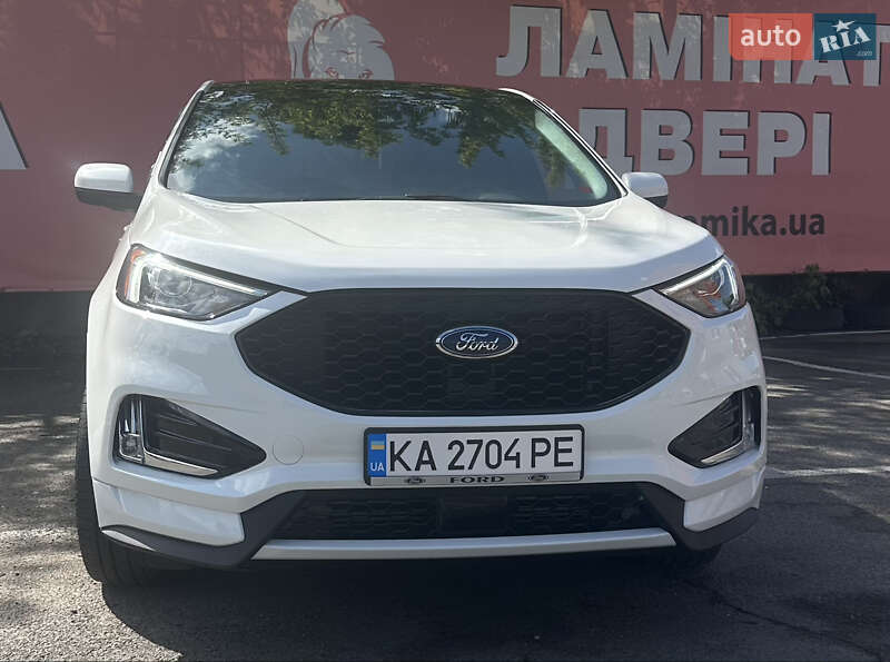 Внедорожник / Кроссовер Ford Edge 2021 в 