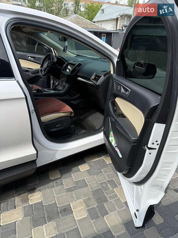 Позашляховик / Кросовер Ford Edge 2017 в Миколаєві