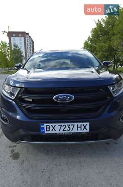 Внедорожник / Кроссовер Ford Edge 2017 в 