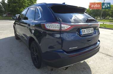 Внедорожник / Кроссовер Ford Edge 2017 в 