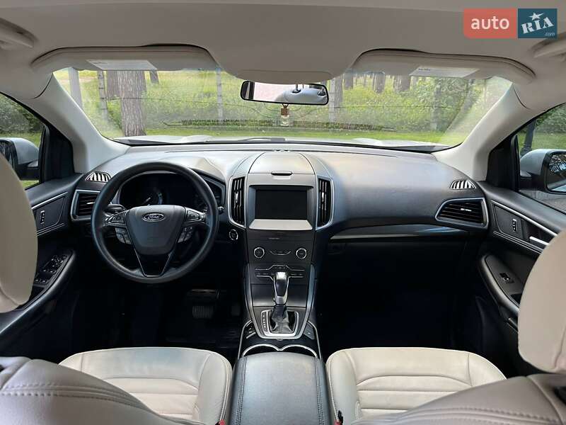 Внедорожник / Кроссовер Ford Edge 2016 в Чернигове