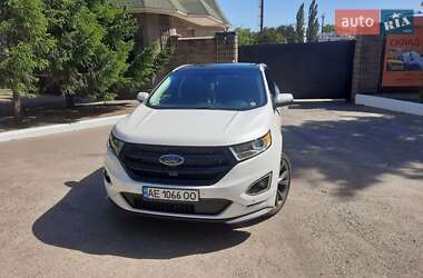 Внедорожник / Кроссовер Ford Edge 2017 в 