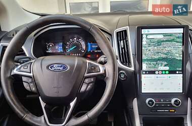 Позашляховик / Кросовер Ford Edge 2021 в 