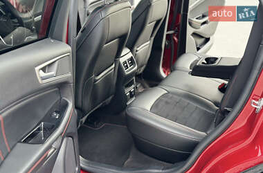 Внедорожник / Кроссовер Ford Edge 2020 в 