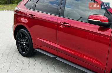Внедорожник / Кроссовер Ford Edge 2020 в 
