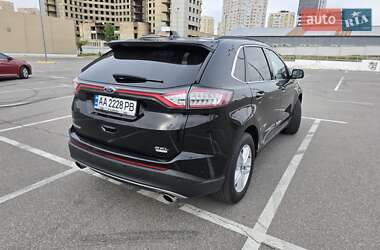 Внедорожник / Кроссовер Ford Edge 2018 в 