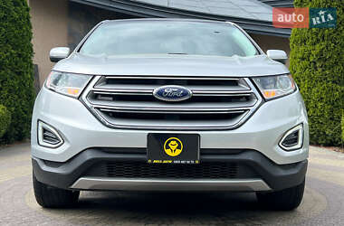 Внедорожник / Кроссовер Ford Edge 2016 в 