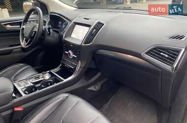 Внедорожник / Кроссовер Ford Edge 2019 в 