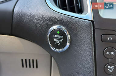 Внедорожник / Кроссовер Ford Edge 2015 в 