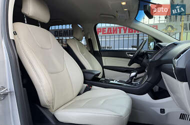 Внедорожник / Кроссовер Ford Edge 2015 в 