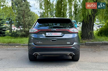 Внедорожник / Кроссовер Ford Edge 2017 в 