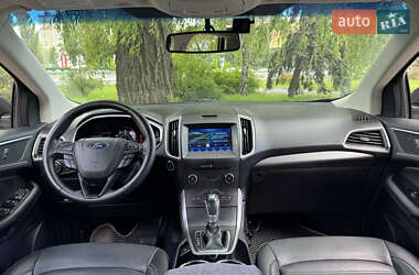 Внедорожник / Кроссовер Ford Edge 2017 в 
