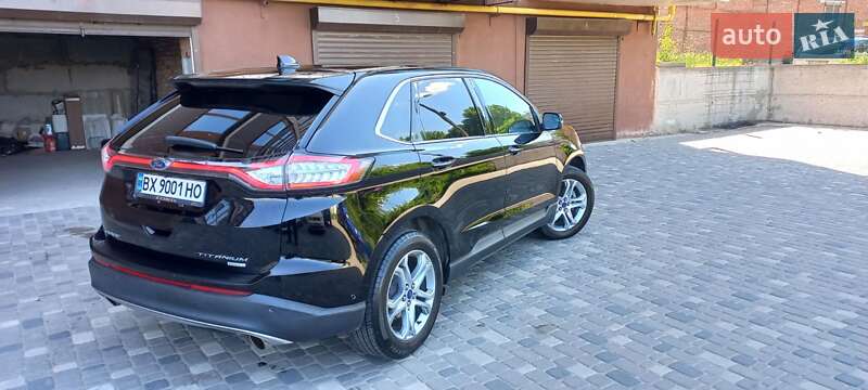 Внедорожник / Кроссовер Ford Edge 2017 в 