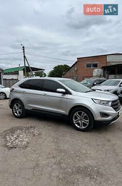 Позашляховик / Кросовер Ford Edge 2016 в 
