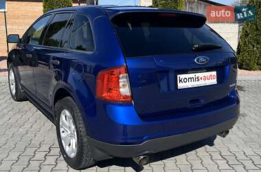Позашляховик / Кросовер Ford Edge 2013 в 