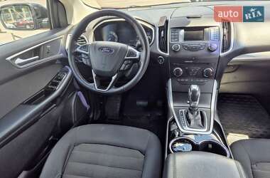 Внедорожник / Кроссовер Ford Edge 2017 в 