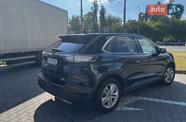 Внедорожник / Кроссовер Ford Edge 2016 в 