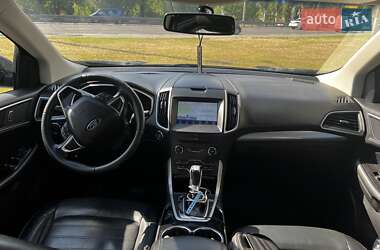 Внедорожник / Кроссовер Ford Edge 2016 в 